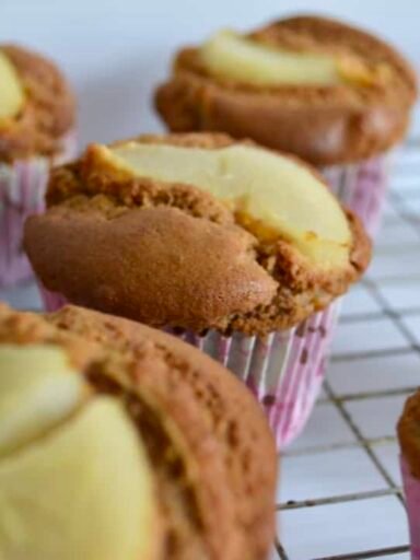 spiced pear muffins