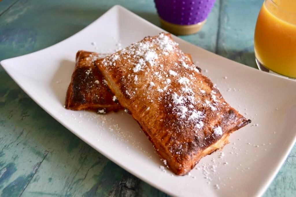 Cinnamon Apple Breakfast Pastries