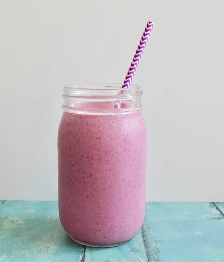 blueberry pineapple smoothie
