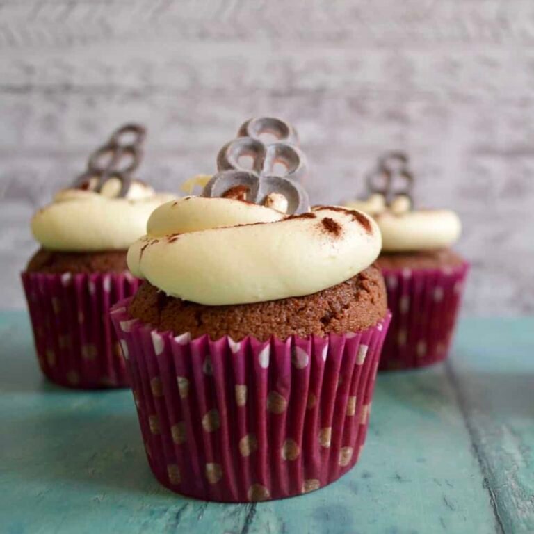 tiramisu cupcakes