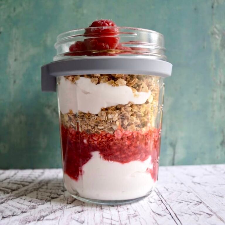 raspberry granola pot