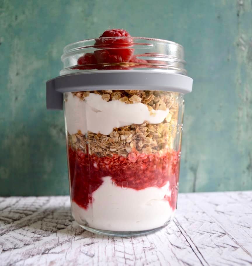 raspberry granola pot