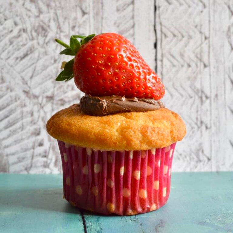 strawberry muffin