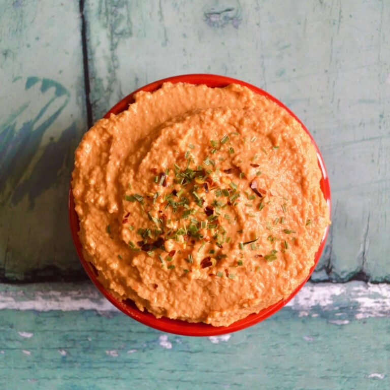 red pepper hummus