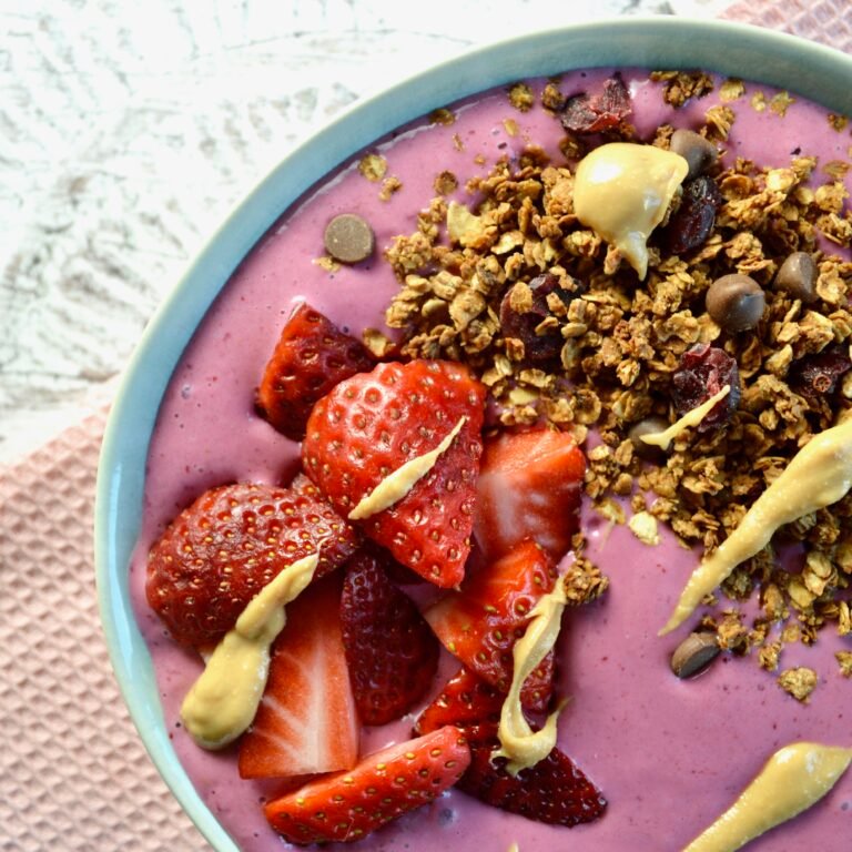 PB & J Smoothie Bowl