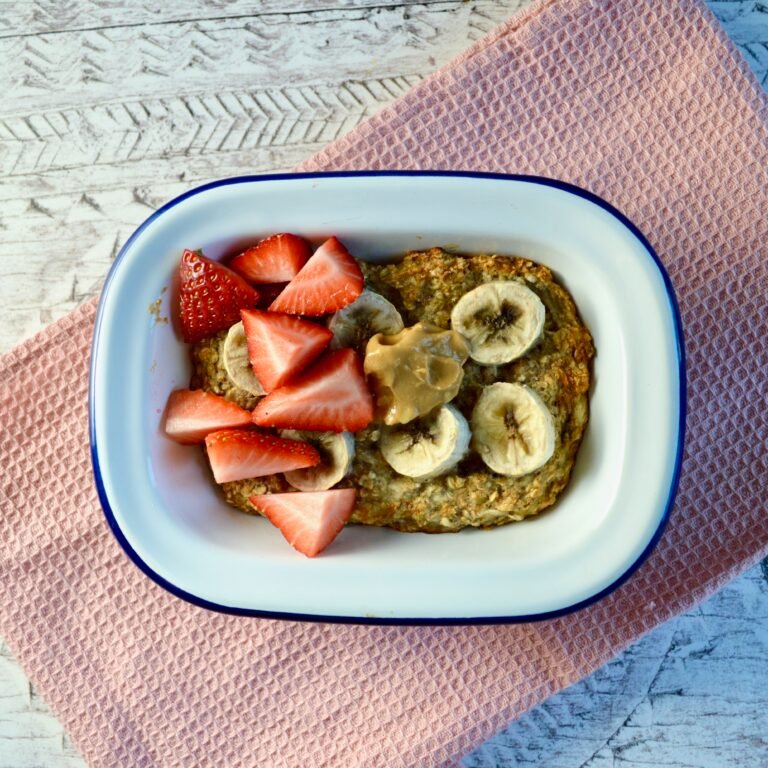 Banana Panut Butter Baked Oats