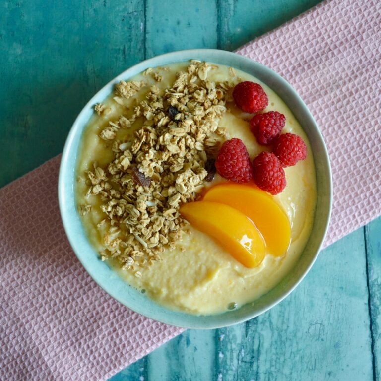 pineapple peach smoothie bowl